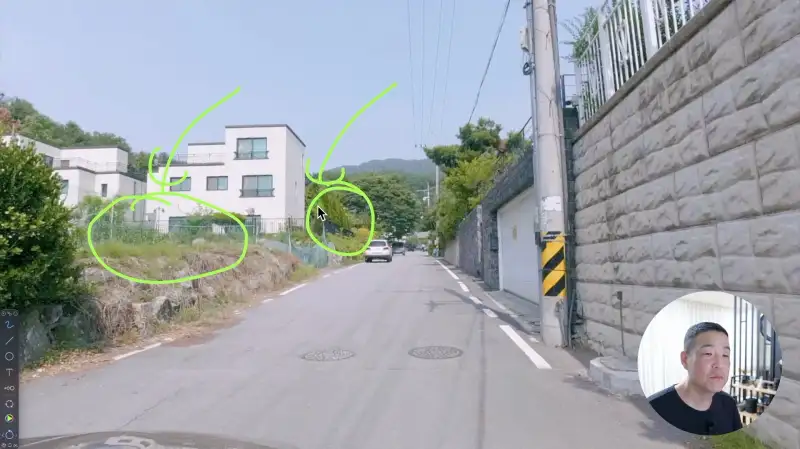 중간중간 빈 땅을 이용해 텃밭이 가능함을 설명하는 찍사홍