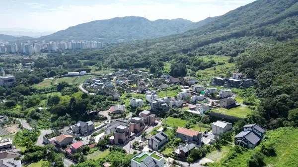압도적 풍광을 자랑하는 양주 전원주택 가업리마을 모습.