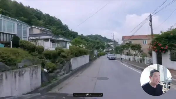 그럼에도 앞 라인의 집들에 조망이 가려지는 건 아쉽다.