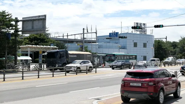 월롱역과 1번 국도 주변 모습. 의외로 맛집들이 많으니 찾아보자!